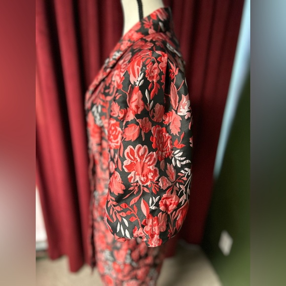 Misguided floral dress. Size 6. cocktail dress - Picture 3 of 3